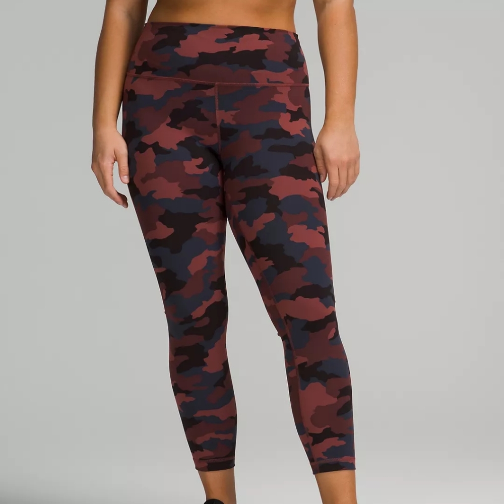 Lululemon Wunder Train High-Rise